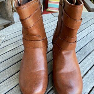 Avenue Brown Leather Ankle Boots